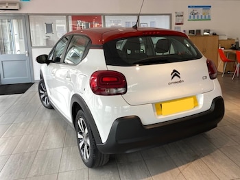 Used Citroen C3 2017 for sale - 75541695: Photo