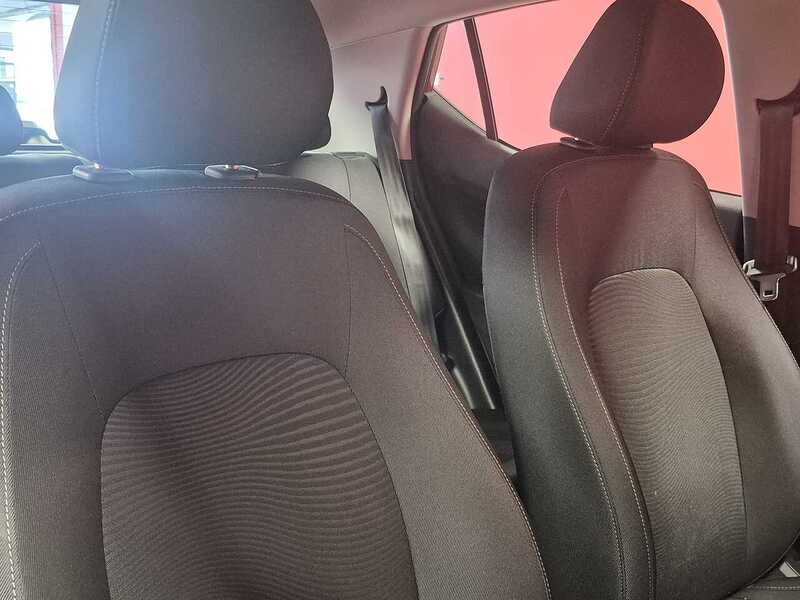 Used Hyundai i10 2018 for sale - 76596027: Photo 17