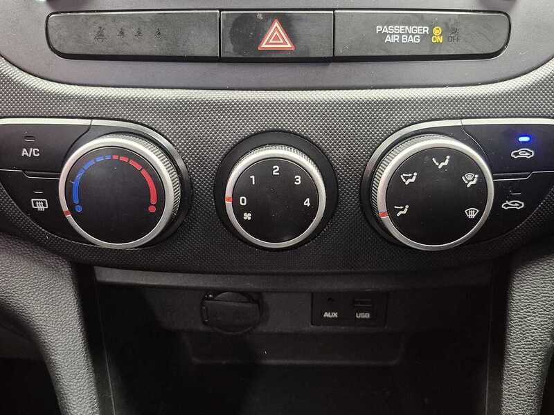 Used Hyundai i10 2018 for sale - 76596027: Photo 21