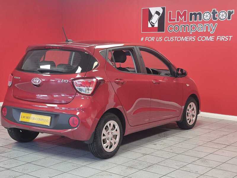 Used Hyundai i10 2018 for sale - 76596027: Photo 4