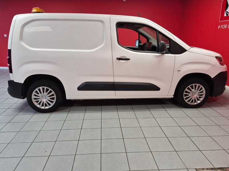 Used Citroen Berlingo 2019 for sale - 76180784: Photo 2