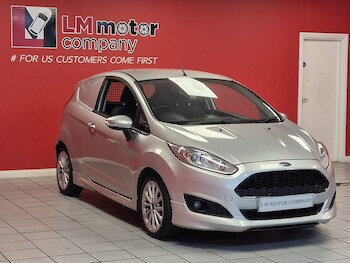 Used Ford Fiesta Van 2015 for sale - 75516492: Photo