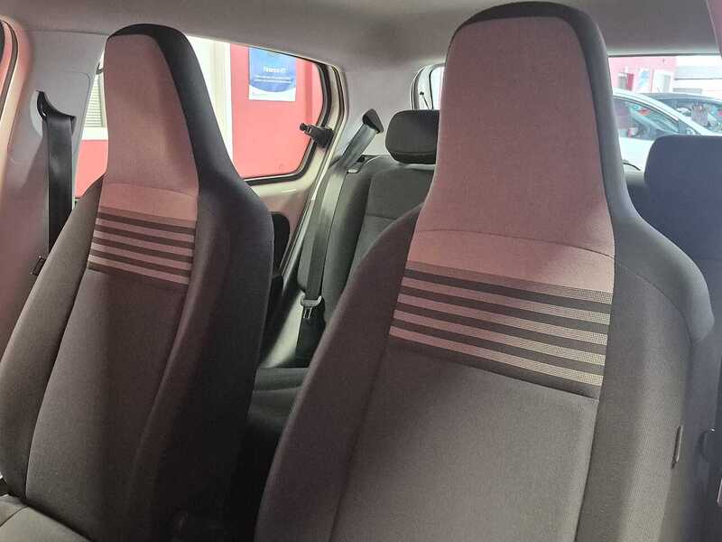 Used Volkswagen up! 2018 for sale - 76594503: Photo 13