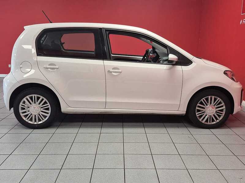 Used Volkswagen up! 2018 for sale - 76594503: Photo 2
