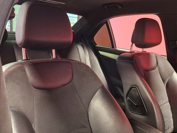 Used Mercedes-Benz C Class 2013 for sale - 76298537: Photo 24