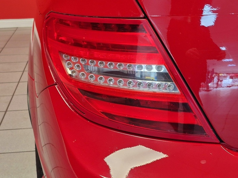 Used Mercedes-Benz C Class 2013 for sale - 76298537: Photo 28