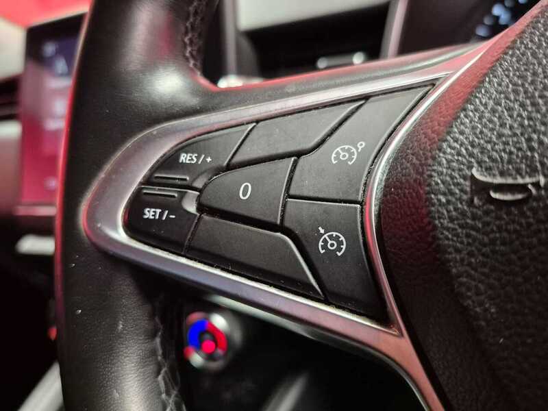 Used Renault Clio 2020 for sale - 76596025: Photo 23