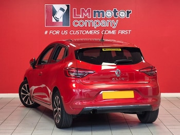 Used Renault Clio 2020 for sale - 76596025: Photo