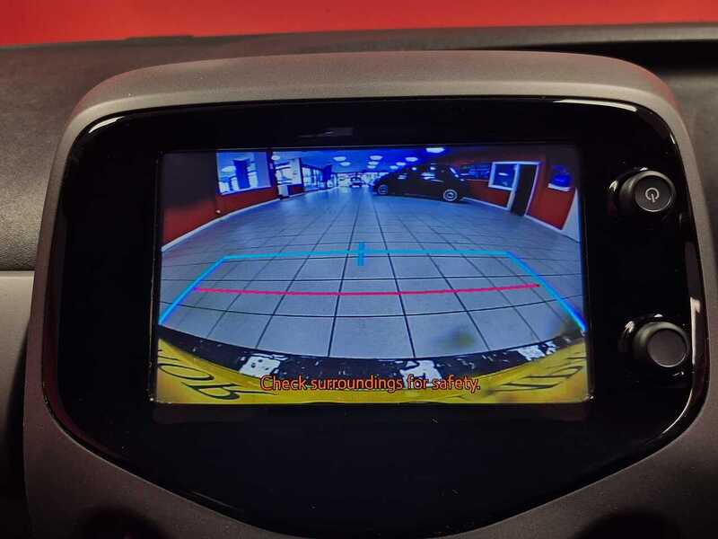 Used Toyota AYGO 2018 for sale - 76596050: Photo 25