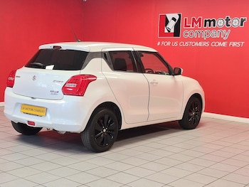 Used Suzuki Swift 2018 for sale - 76180789: Photo