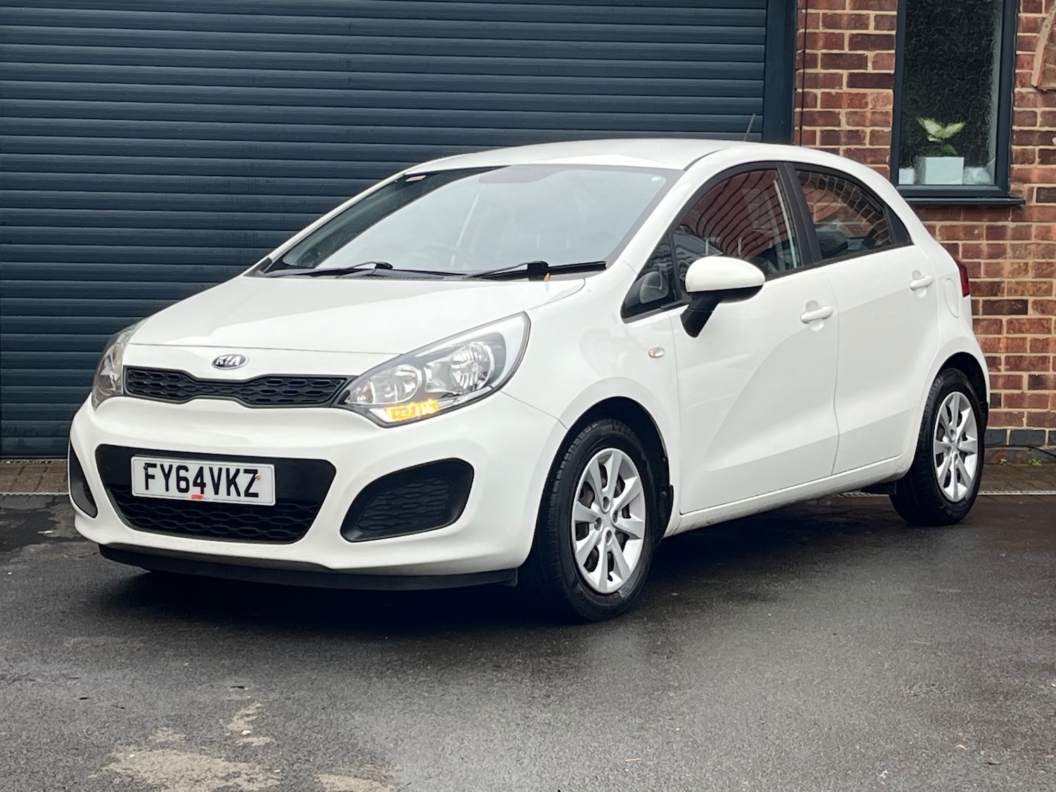 Used Kia Rio 2014 for sale - 76974798: Photo 2