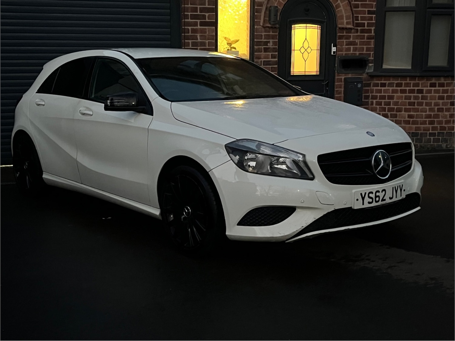 Used Mercedes-Benz A-Class 2013 for sale - 77083703: Photo 2