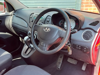 Used Hyundai i10 2010 for sale - 79414695: Photo