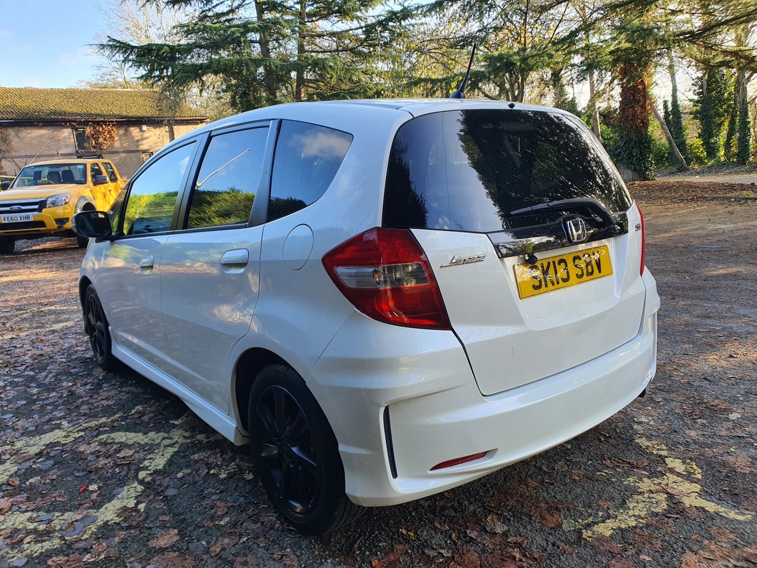 Used Honda Jazz 2013 for sale - 76951528: Photo 3