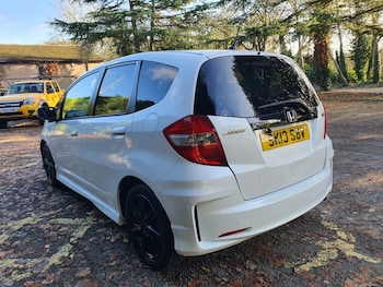 Used Honda Jazz 2013 for sale - 76951528: Photo