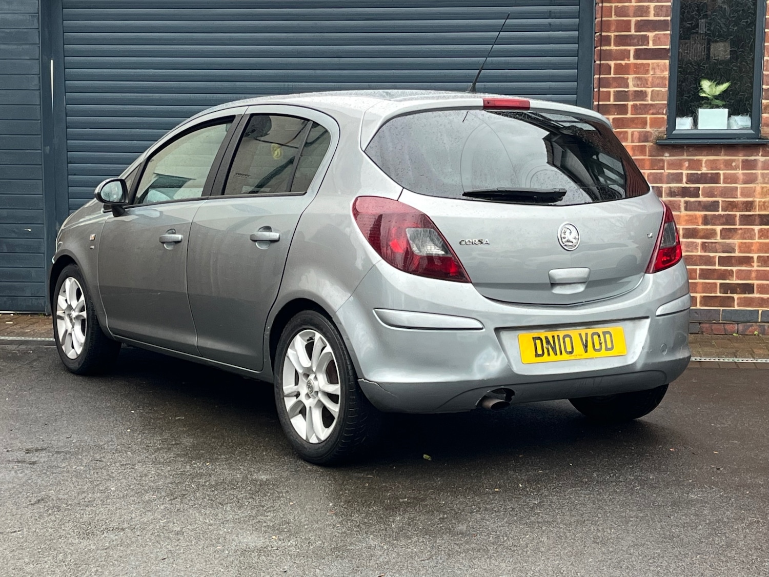 Used Vauxhall Corsa 2010 for sale - 76891826: Photo 8