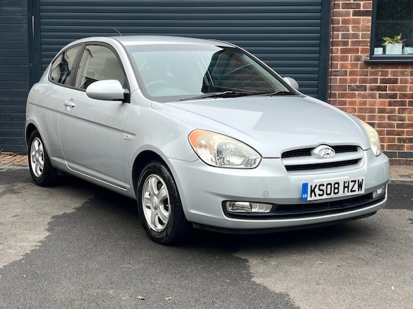 Used Hyundai Accent 2008 for sale - 76265320: Photo 2