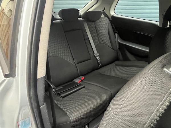 Used Hyundai Accent 2008 for sale - 76265320: Photo 3