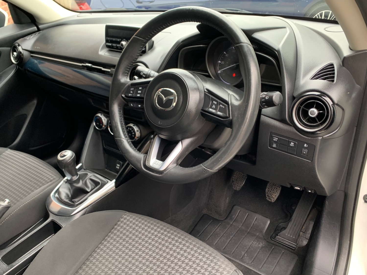 Used Mazda Mazda2 2018 for sale - 78202259: Photo 7