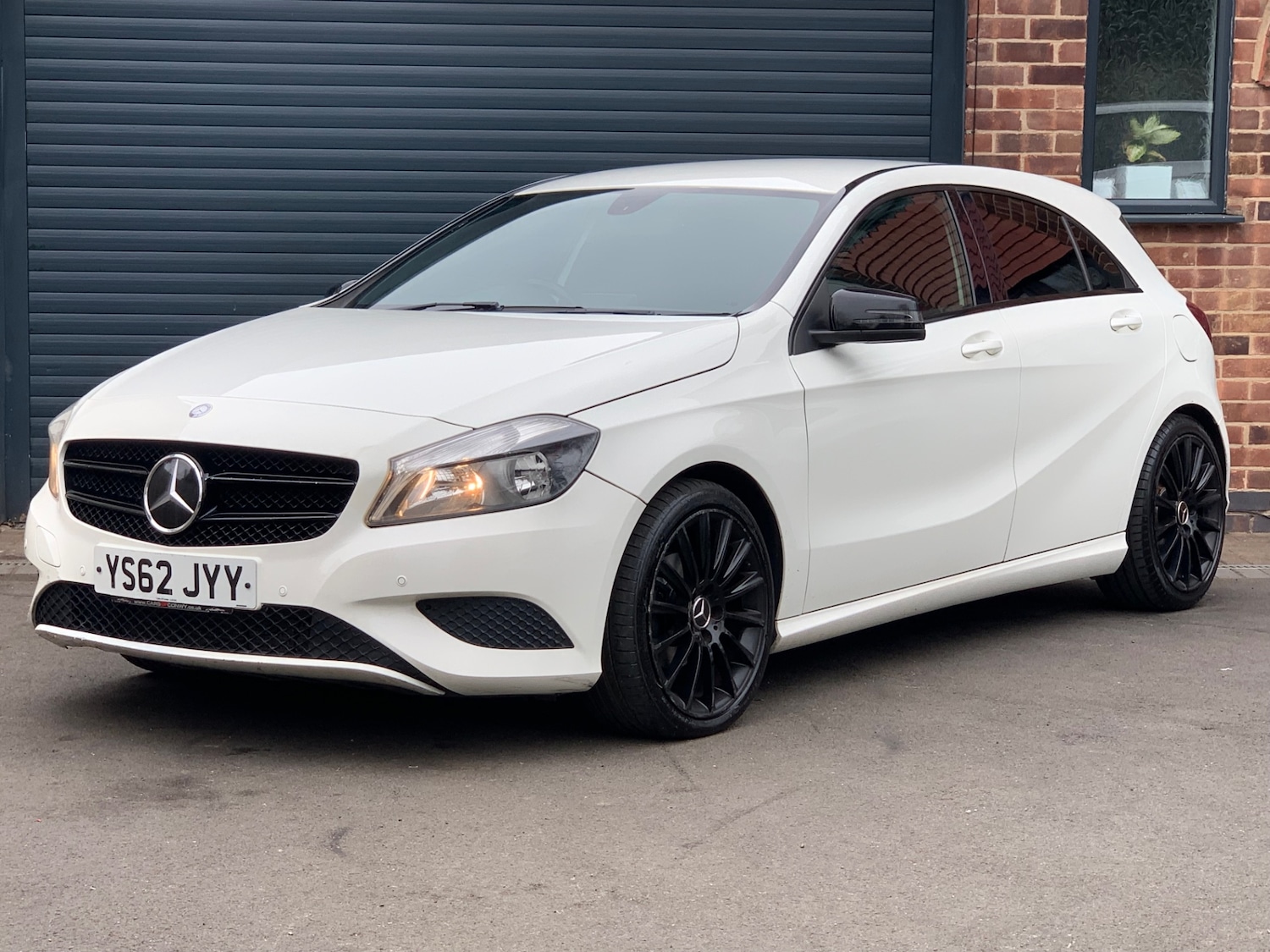 Used Mercedes-Benz A-Class 2013 for sale - 78202157: Photo 2