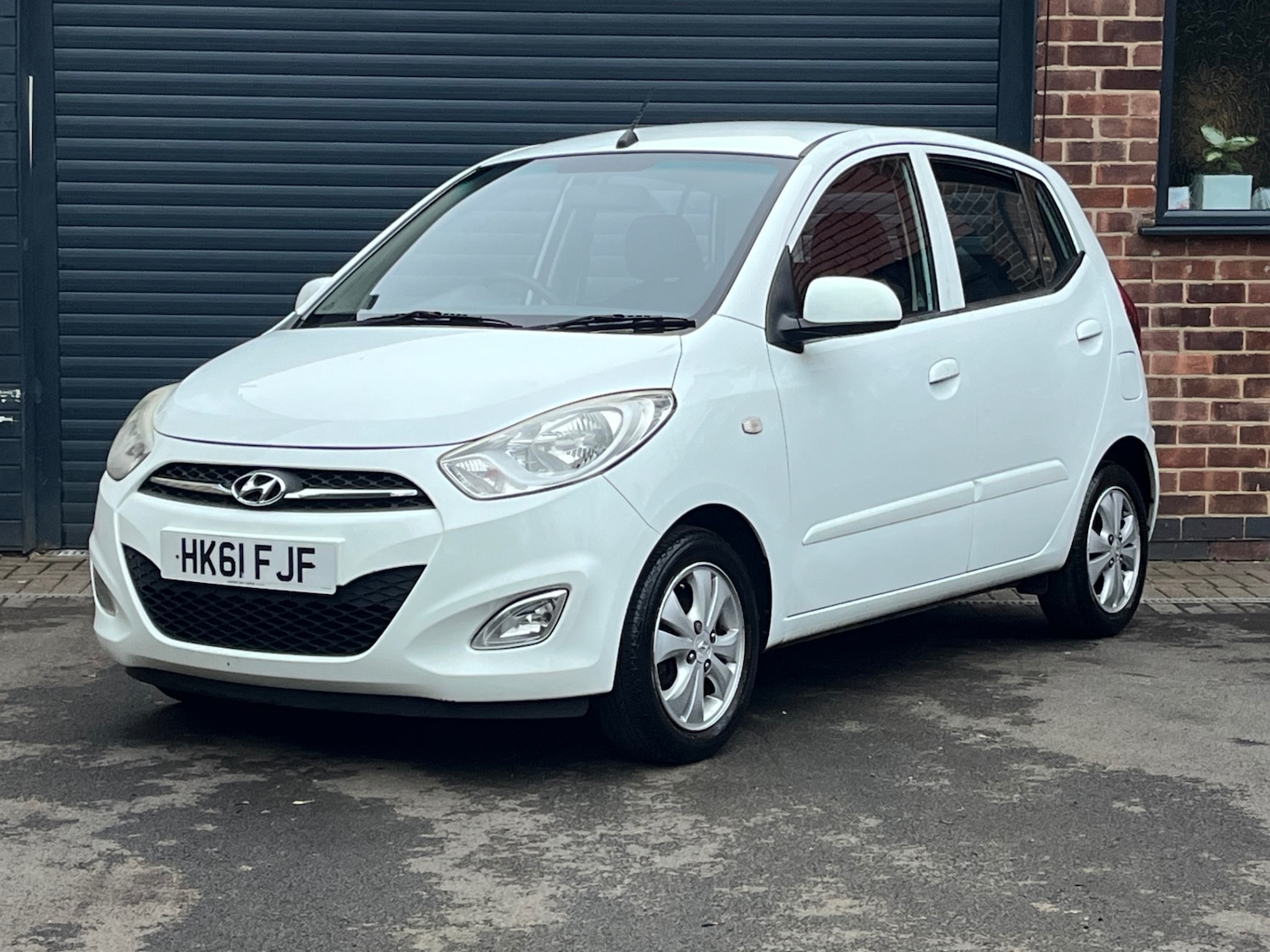 Used Hyundai i10 2012 for sale - 77423749: Photo 2