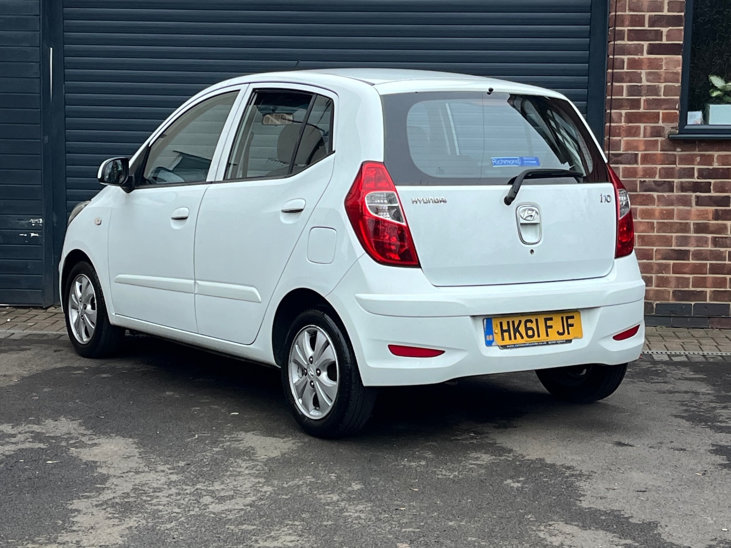 Used Hyundai i10 2012 for sale - 77423749: Photo 3