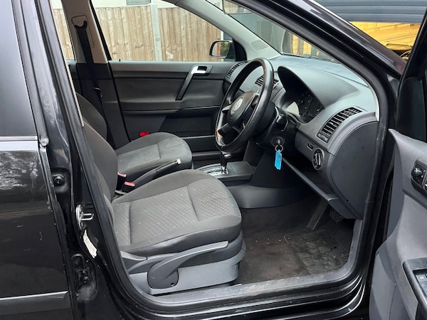 Used Volkswagen Polo 2003 for sale - 76267848: Photo 7