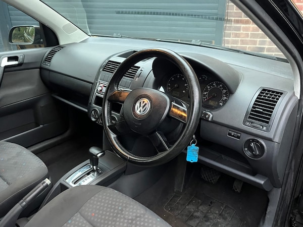 Used Volkswagen Polo 2003 for sale - 76267848: Photo 8