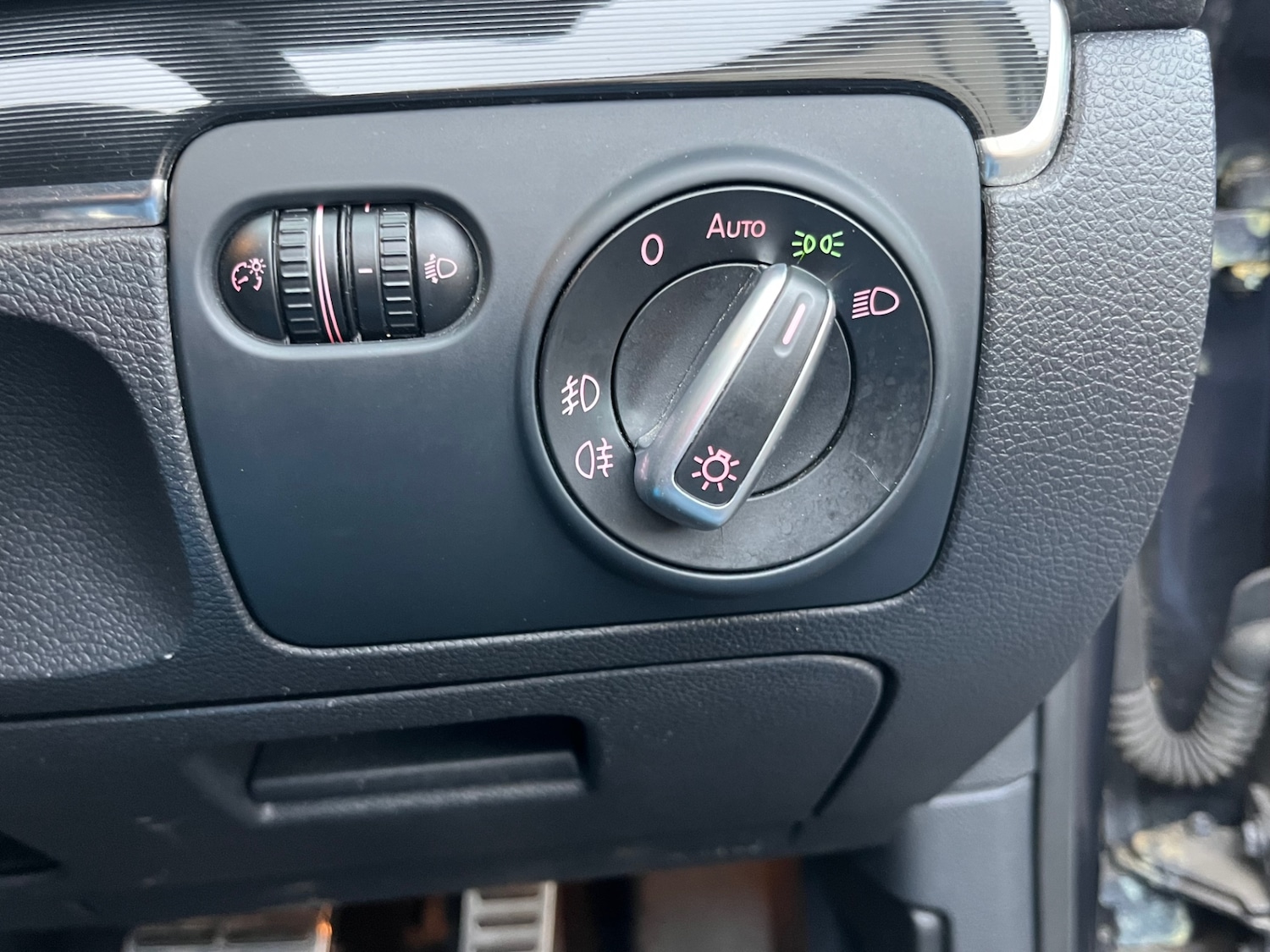 Used Volkswagen Golf 2011 for sale - 76722530: Photo 11