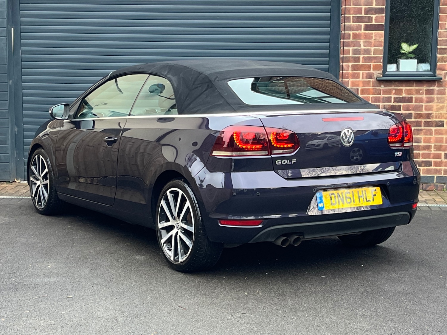 Used Volkswagen Golf 2011 for sale - 76722530: Photo 3