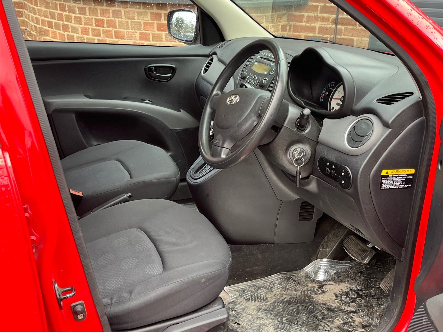 Used Hyundai i10 2010 for sale - 78013030: Photo 6