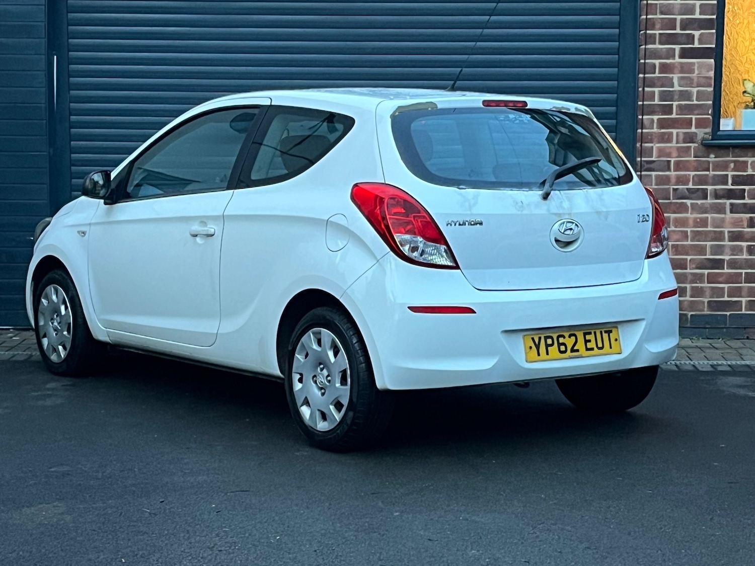 Used Hyundai i20 2012 for sale - 76863700: Photo 3