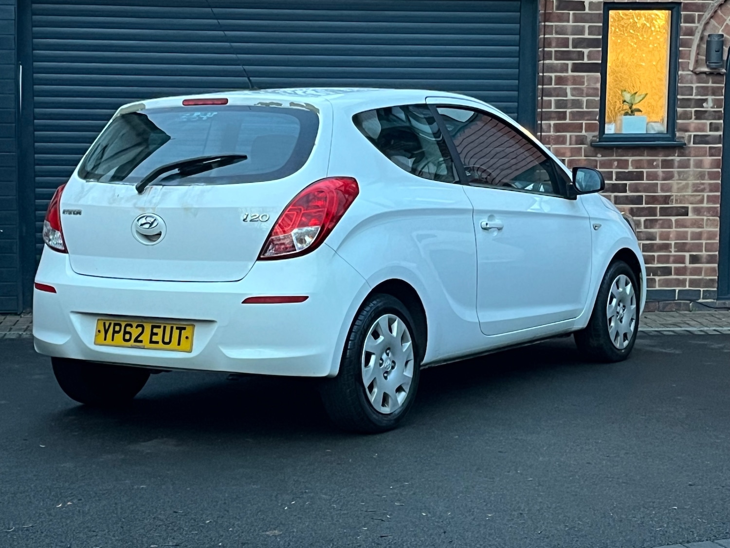 Used Hyundai i20 2012 for sale - 76863700: Photo 4