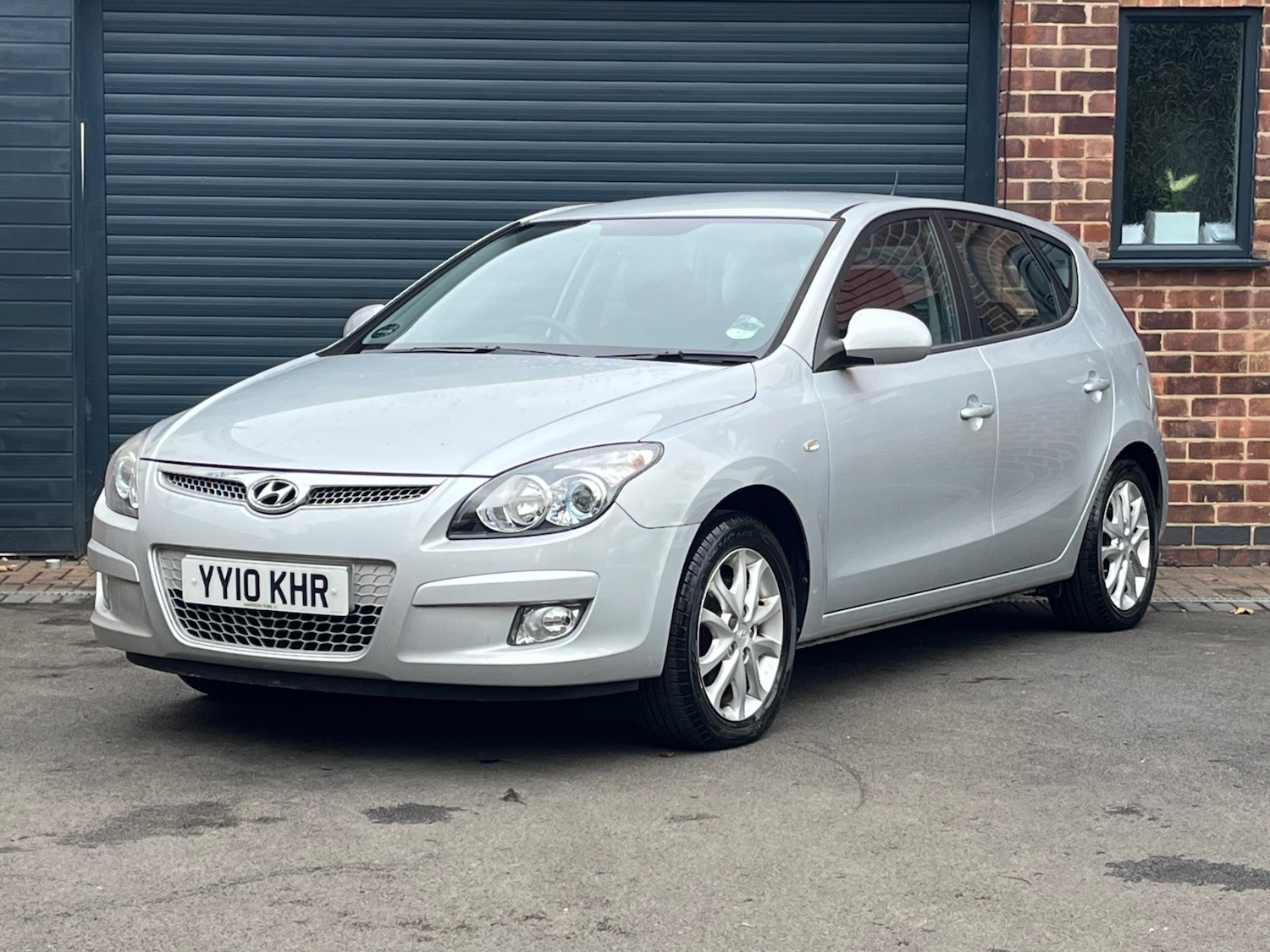 Used Hyundai i30 2010 for sale - 76375625: Photo 2