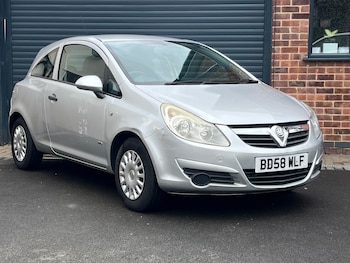 Vauxhall - Corsa