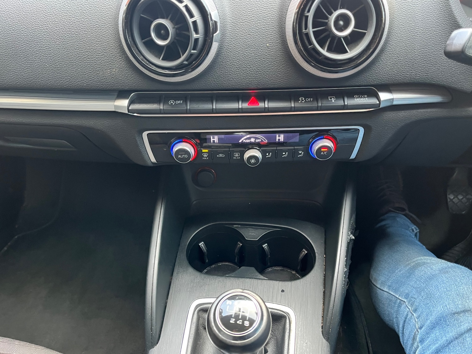 Used Audi A3 2015 for sale - 77125118: Photo 9