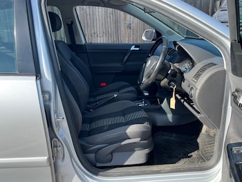 Used Volkswagen Polo 2008 for sale - 78758645: Photo