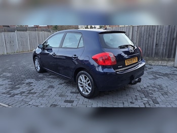 Used Toyota Auris 2009 for sale - 77310527: Photo