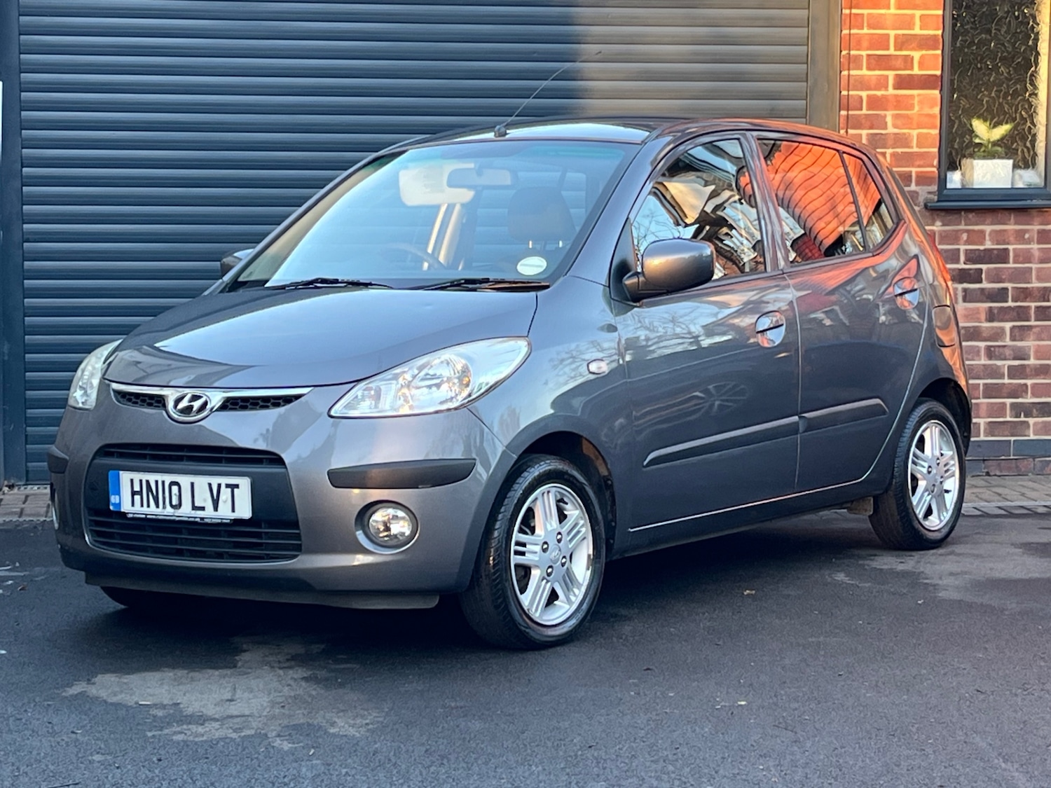 Used Hyundai i10 2010 for sale - 76906416: Photo 2