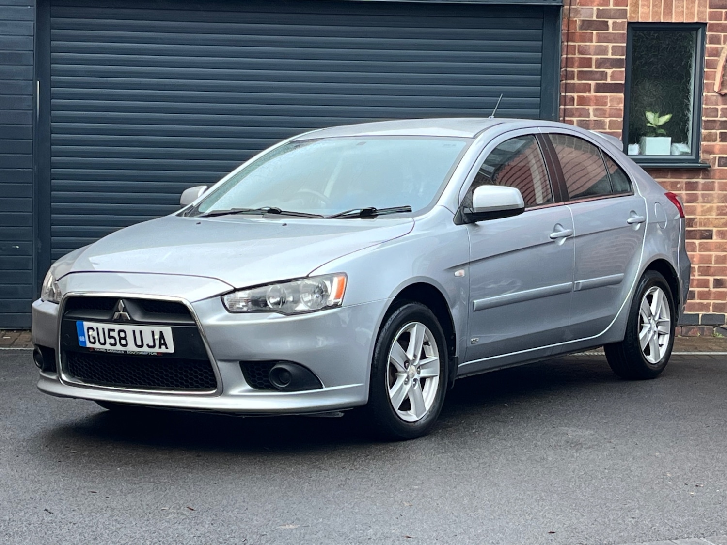Used Mitsubishi Lancer 2008 for sale - 76847292: Photo 2