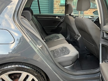 Used Volkswagen Golf 2016 for sale - 78762780: Photo