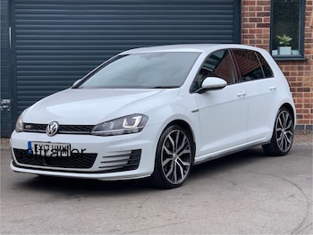 Used Volkswagen Golf 2017 for sale - 78621228: Photo