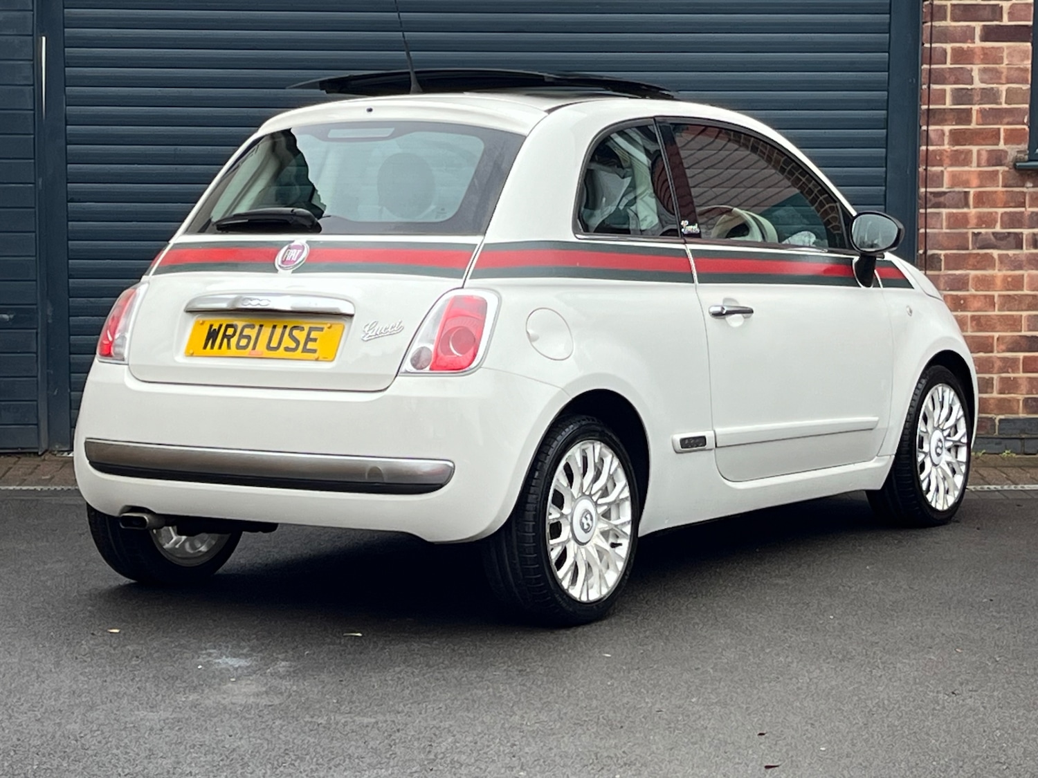 Used Fiat 500 2011 for sale - 77168363: Photo 3