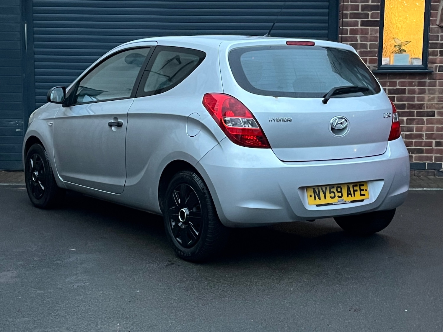 Used Hyundai i20 2010 for sale - 77251481: Photo 7