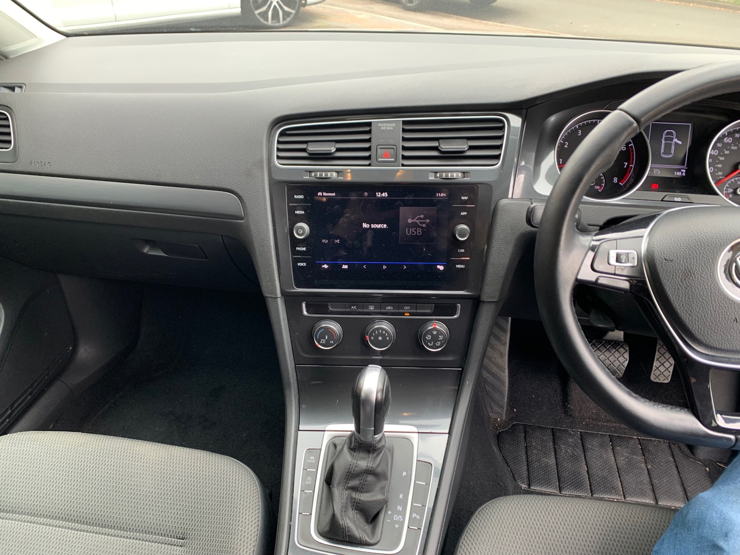 Used Volkswagen Golf 2018 for sale - 78202308: Photo 5