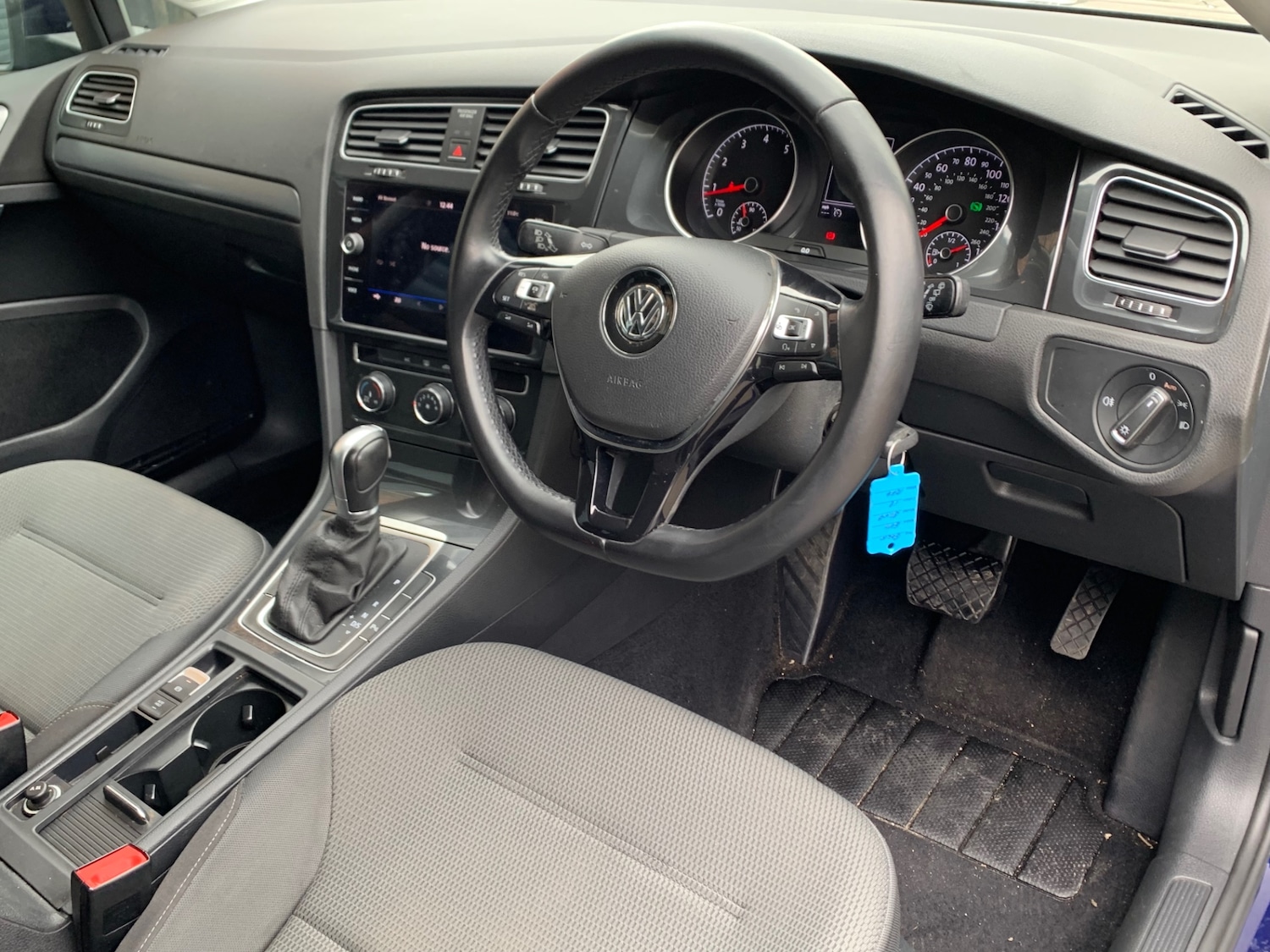 Used Volkswagen Golf 2018 for sale - 78202308: Photo 7