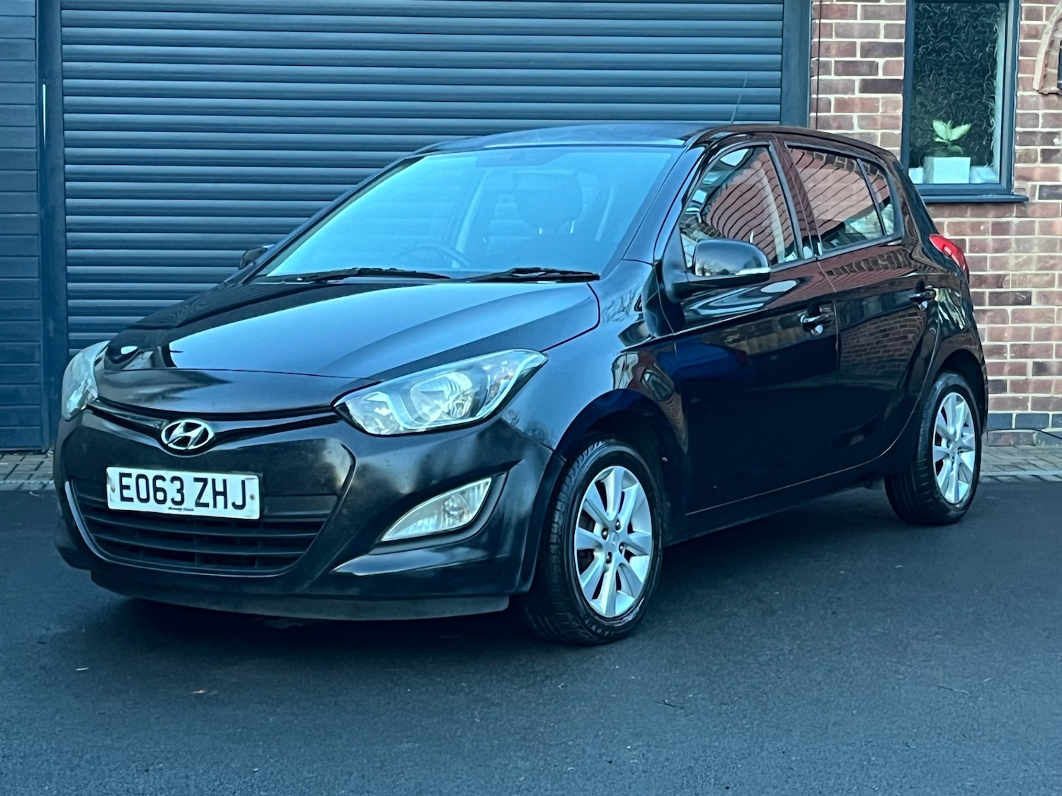 Used Hyundai i20 2013 for sale - 76798977: Photo 2