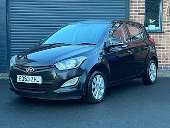 Used Hyundai i20 2013 for sale - 76798977: Photo