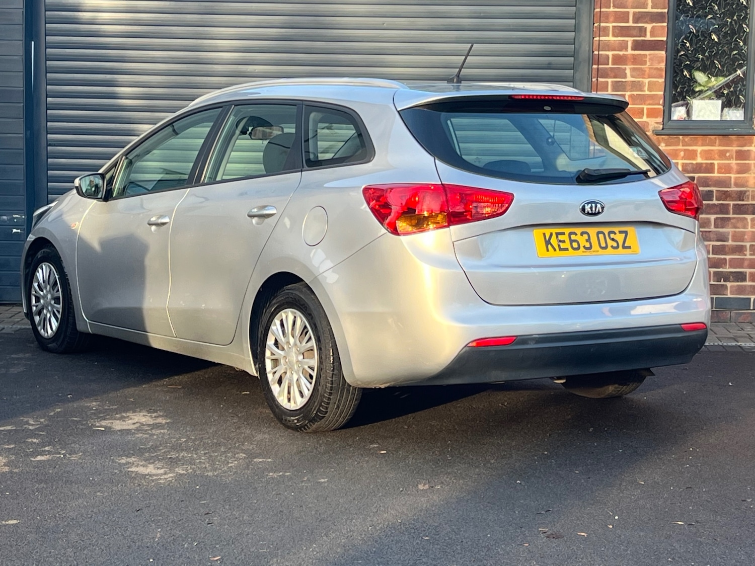 Used Kia Ceed 2013 for sale - 77261980: Photo 4