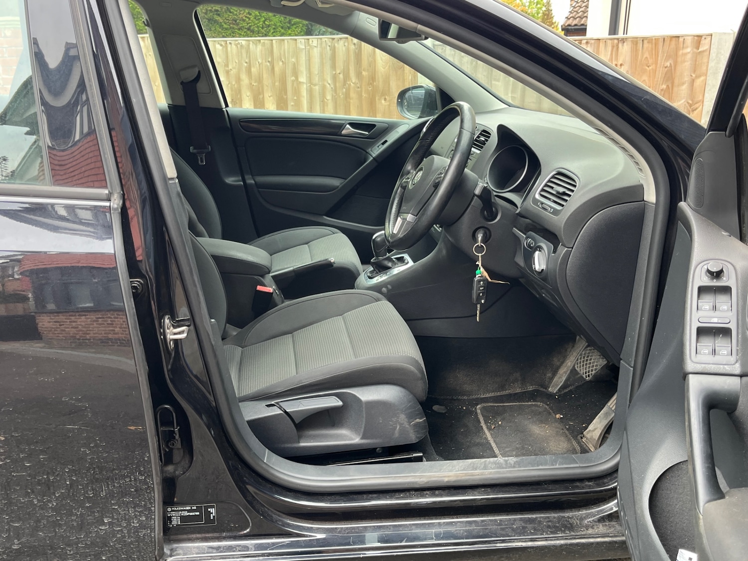 Used Volkswagen Golf 2012 for sale - 77083854: Photo 3